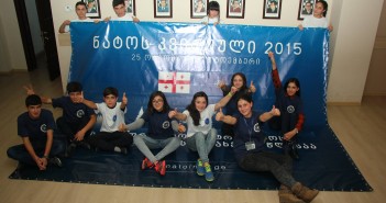 Marneulidə “NATO həftəsi – 2015” tədbirinə hazırlıq 12186514_1008750382508689_5165117377050312853_o